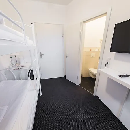 Berolina Haus 3* Dusseldorf